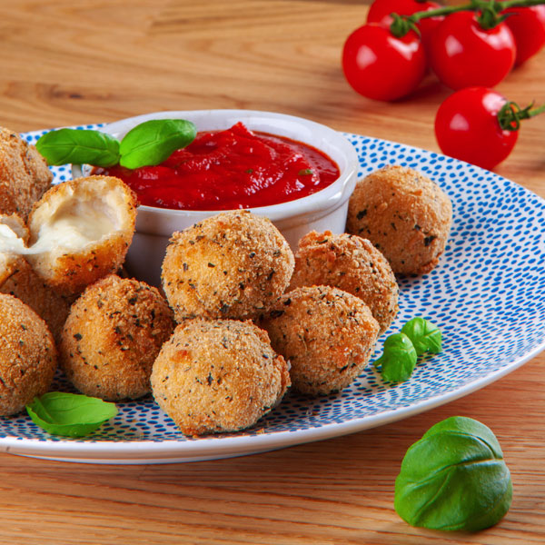 Krokety s paradajkovo-bazalkovým dipom